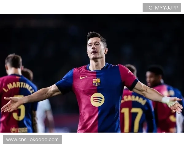 巴萨4-0毕尔巴鄂竞技，莱万破门助球队重返诺坎普开门红